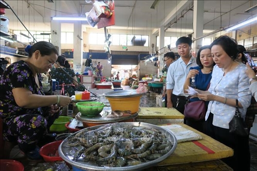 TP Hồ Chí Minh kiểm tra mô hình thí điểm chợ an toàn thực phẩm